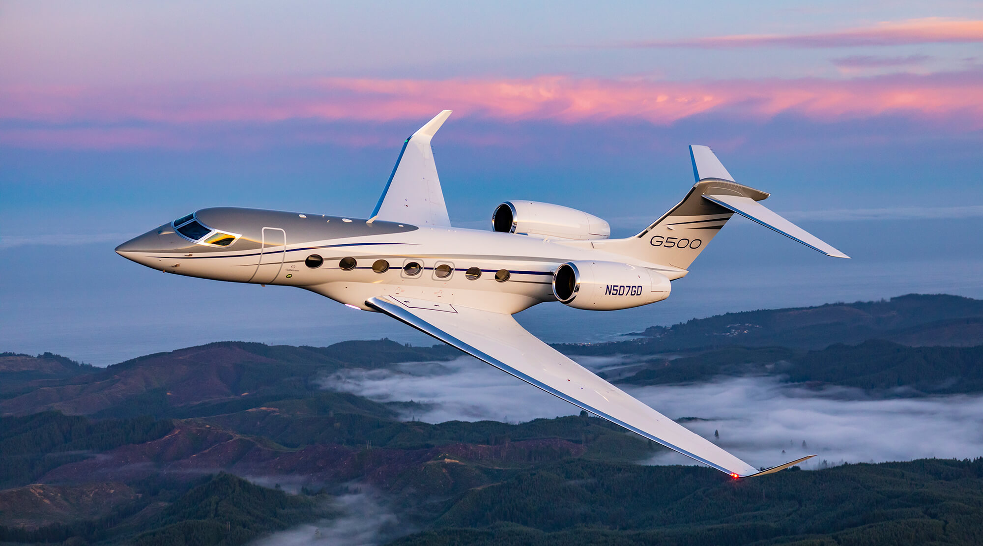 Gulfstream G500 in official image of the aircraft