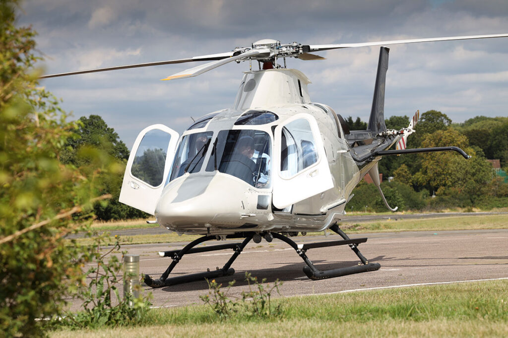 agusta-aw109-trekker-99e11c284140bbe1c72a98b2c2988d69