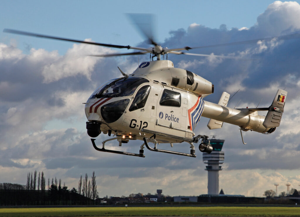 md-902-explorer-018b0440e10d15b54658377facc15411