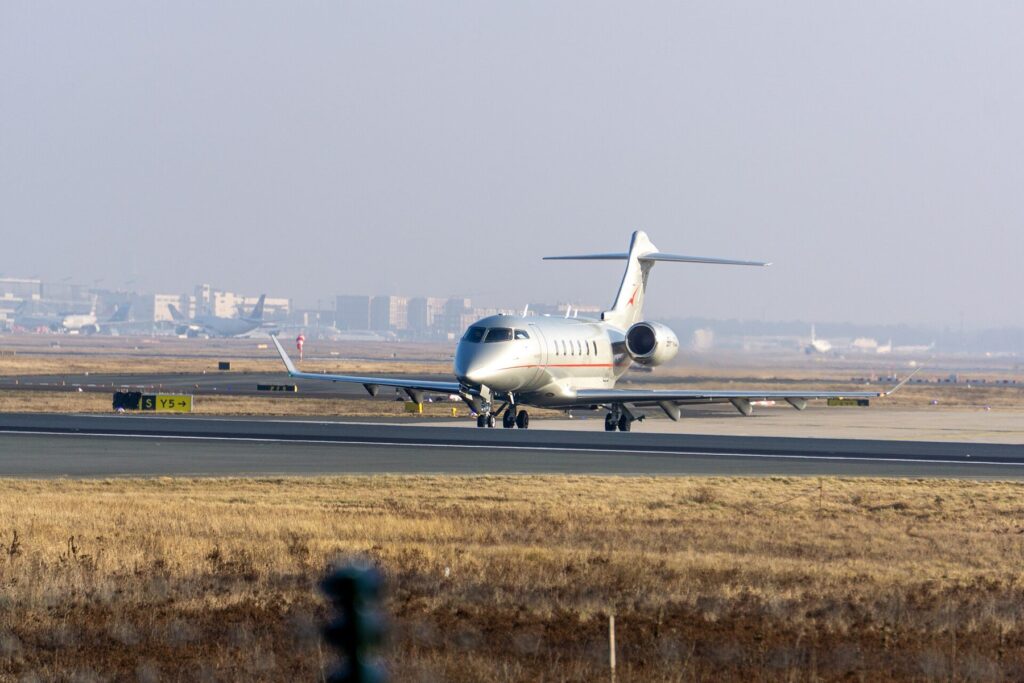 Bombardier Challenger 350 — foto (CC BY-SA 4.0)