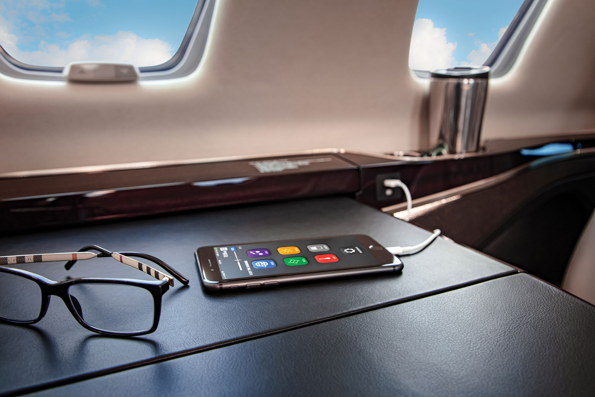 Cessna Citation CJ4 Gen3 em imagem oficial de cabine ou flight deck